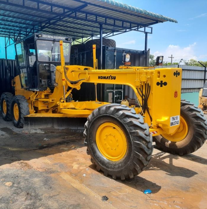 motor grader Komatsu motor grader for road construction and leveling work